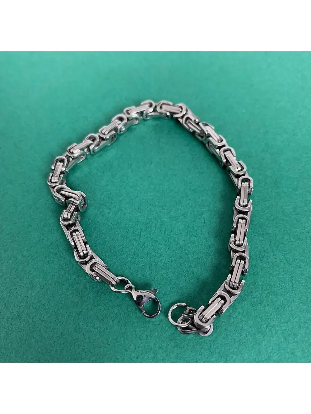 Y2k Cyber Vintage style Futuristic Titanium Interlocked Bracelet. Cool design